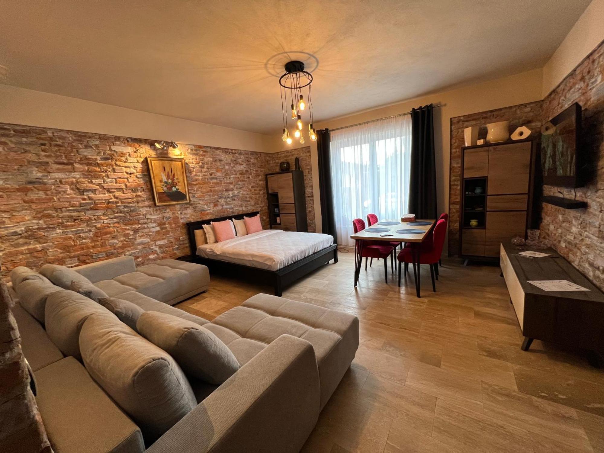 Casa Armoniei Hotell Baia Mare Exteriör bild