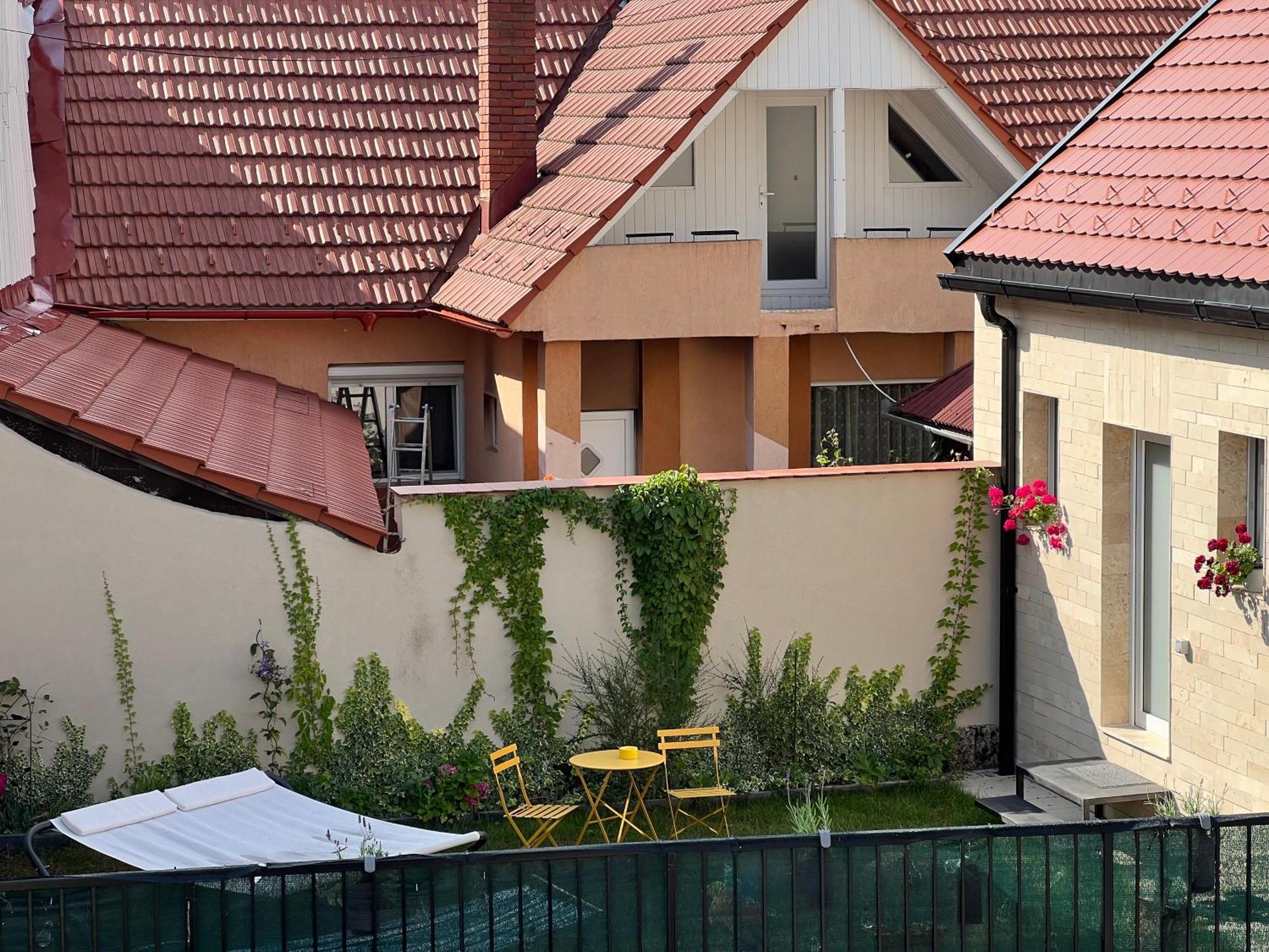 Casa Armoniei Hotell Baia Mare Exteriör bild